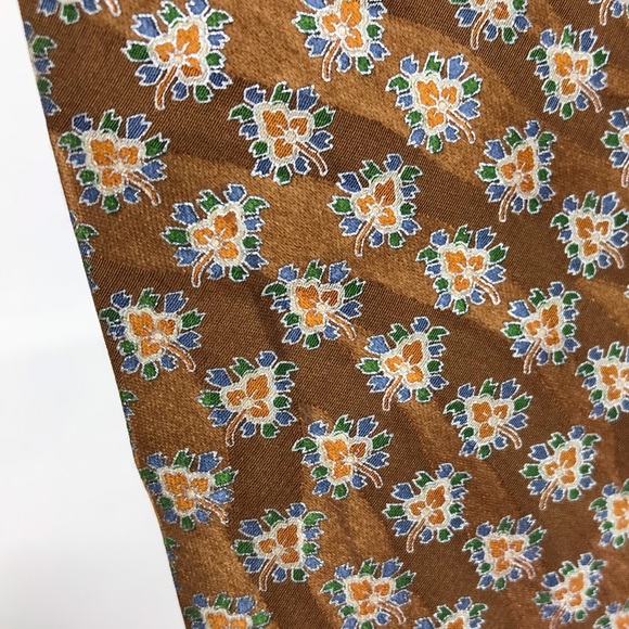 Brioni Satin Silk Gold/Blue Wave Abstract Tie Mens - Picture 7 of 8